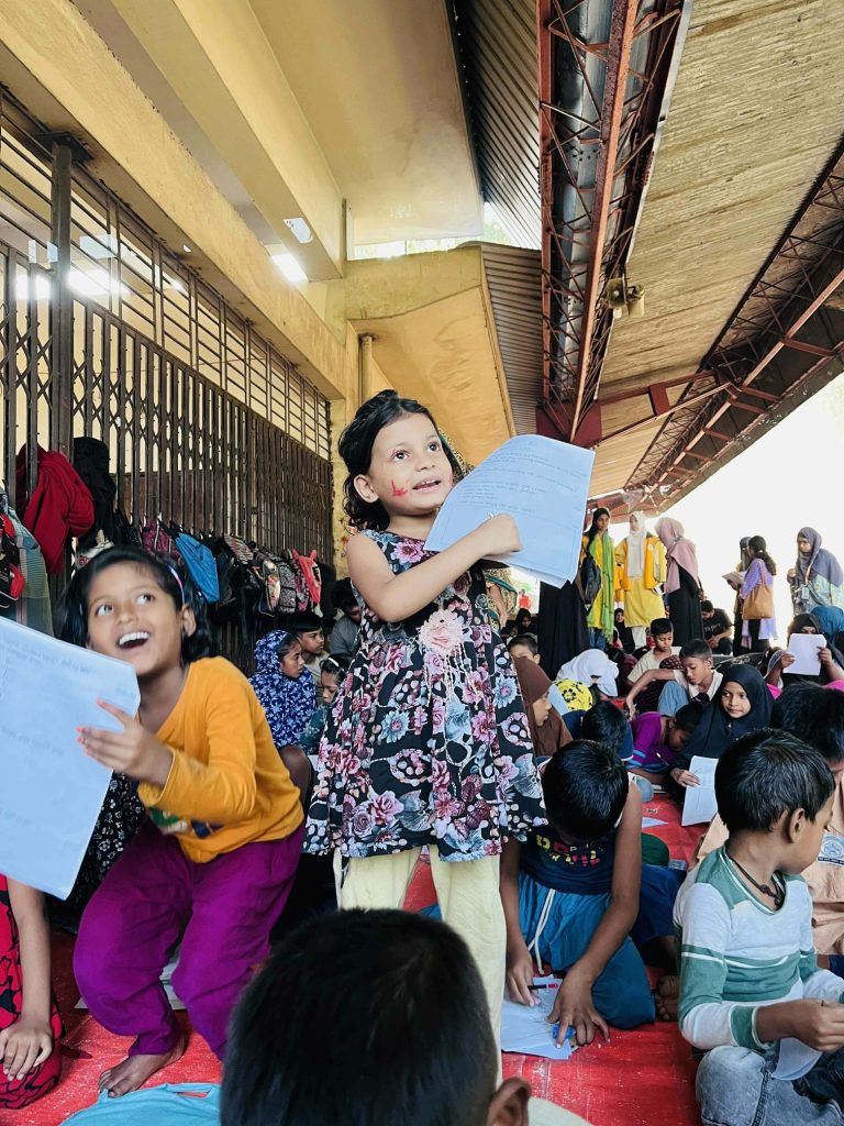 Nogorful Holiday School